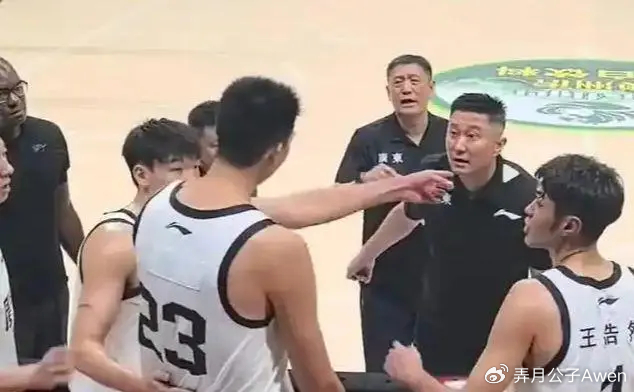 bti体育app下载-离开杜锋1年，徐昕斩获5项荣誉、3数据联盟前2！球迷：陈家政赶紧走|广东|多诺万-米切尔|郭士强|nba|克利夫兰骑士队_新浪体育_新浪新闻